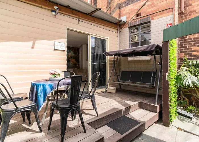 Richmond Private Rooms - 151 Hoddle Homestay